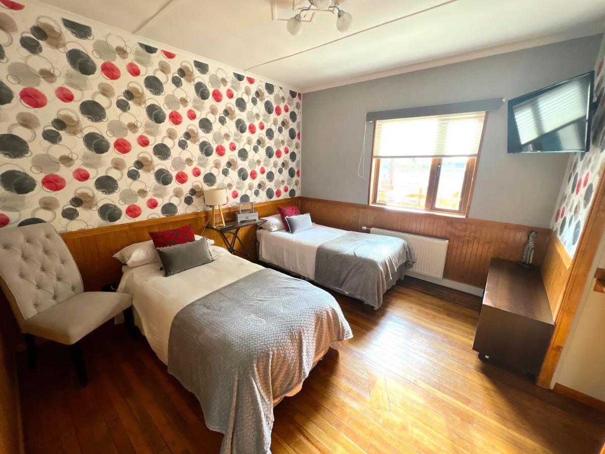 Incredible Downtown Duplex With Interior Backyard Apartman Punta Arenas Kültér fotó